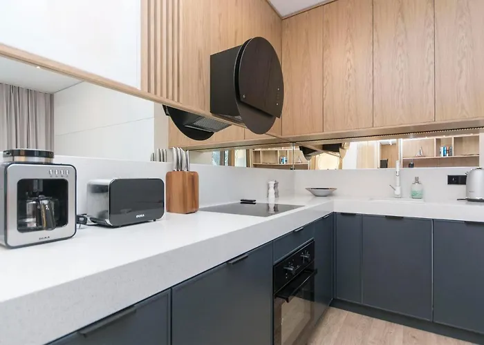 Margo Rentyear Apartments